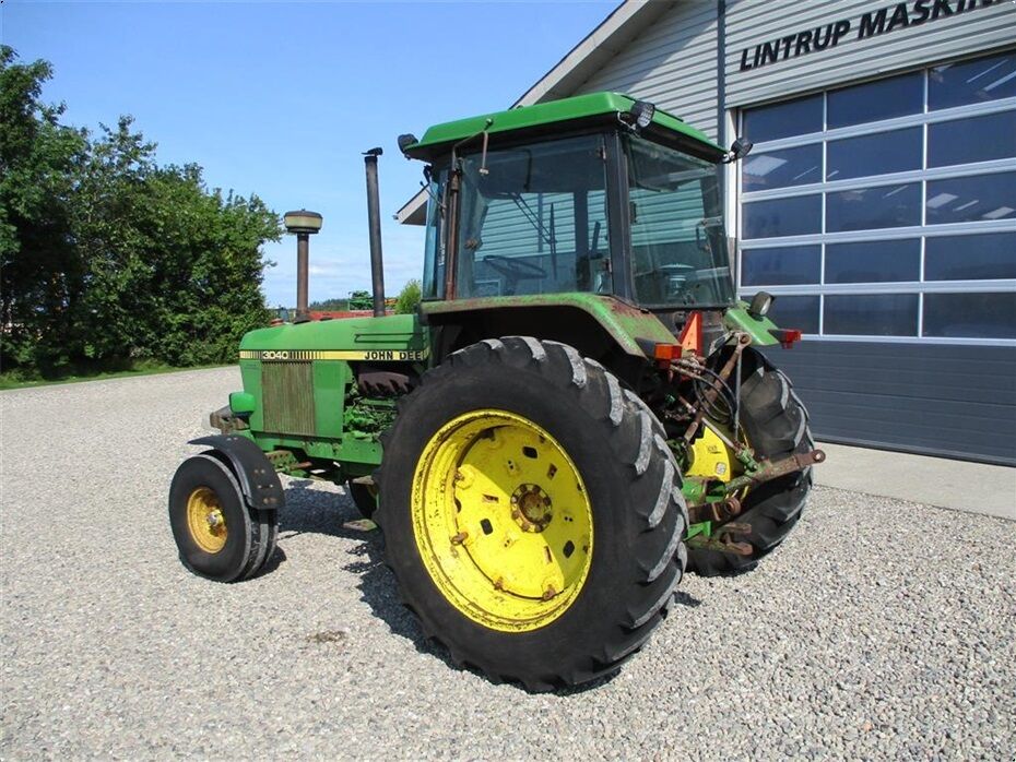 3040 3