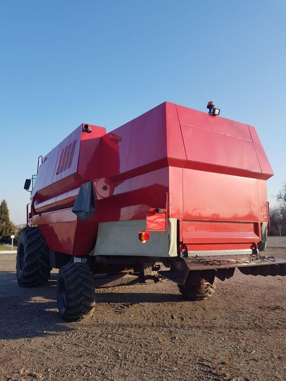 farm-equipment-combine-harvesterMASSEY-FERGUSON-38---1601024880952274466_big--20092512054041062000